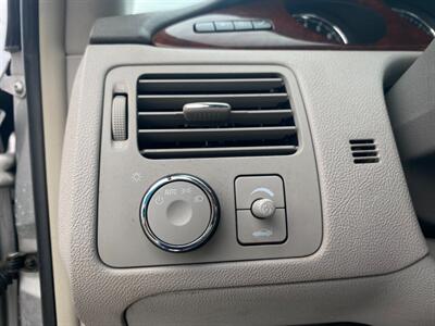 2008 Buick Lucerne CXL   - Photo 34 - Schoolcraft, MI 49087