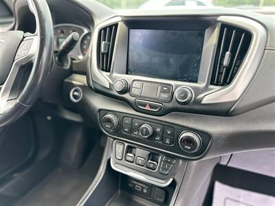 2019 GMC Terrain SLT   - Photo 11 - Schoolcraft, MI 49087