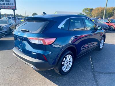 2020 Ford Escape SE   - Photo 8 - Schoolcraft, MI 49087