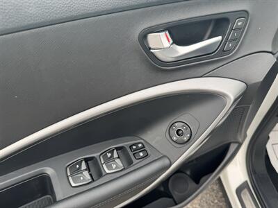 2019 Hyundai SANTA FE XL Limited Ultimate - Photo 7 - Schoolcraft, MI 49087
