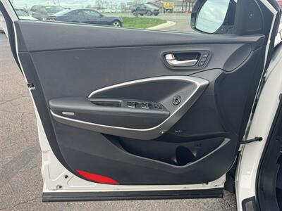2019 Hyundai SANTA FE XL Limited Ultimate - Photo 6 - Schoolcraft, MI 49087