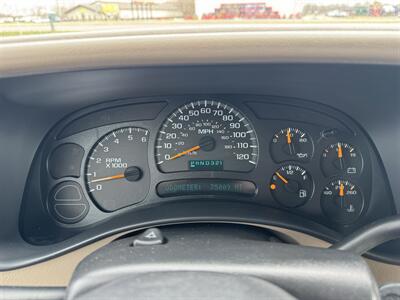 2005 Chevrolet Silverado 1500 Z71   - Photo 11 - Schoolcraft, MI 49087