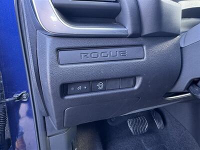 2023 Nissan Rogue S   - Photo 7 - Schoolcraft, MI 49087