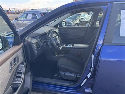 2023 Nissan Rogue S   - Photo 6 - Schoolcraft, MI 49087