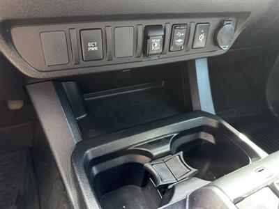 2019 Toyota Tacoma TRD Off-Road   - Photo 14 - Schoolcraft, MI 49087
