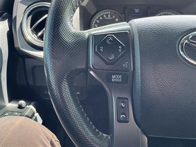 2019 Toyota Tacoma TRD Off-Road   - Photo 8 - Schoolcraft, MI 49087
