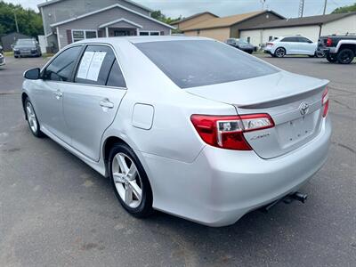 2013 Toyota Camry SE   - Photo 7 - Schoolcraft, MI 49087