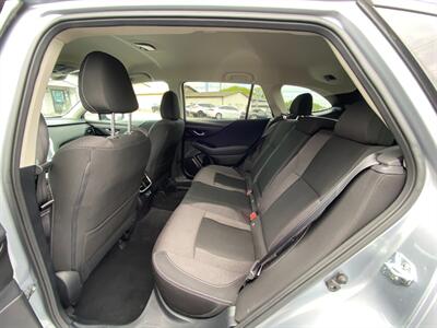 2022 Subaru Outback Premium   - Photo 24 - Schoolcraft, MI 49087