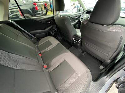 2022 Subaru Outback Premium   - Photo 19 - Schoolcraft, MI 49087