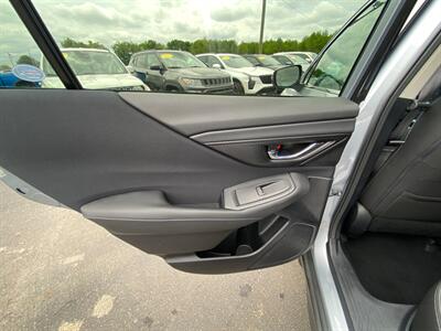 2022 Subaru Outback Premium   - Photo 23 - Schoolcraft, MI 49087