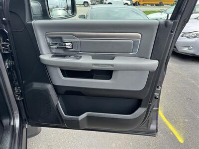 2017 RAM 1500 Big Horn   - Photo 30 - Schoolcraft, MI 49087