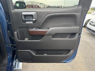 2018 GMC Sierra 1500 SLT   - Photo 24 - Schoolcraft, MI 49087