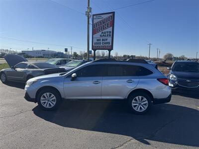 2019 Subaru Outback 2.5i Premium   - Photo 1 - Schoolcraft, MI 49087