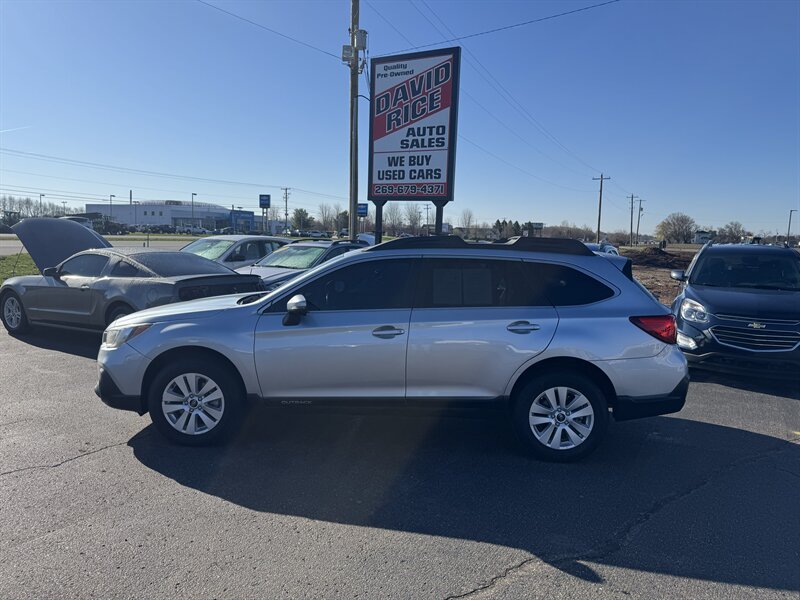 Ice Silver Metallic 2019 Subaru Outback 2.5i Premium AWD Wagon All-Wheel Drive Automatic