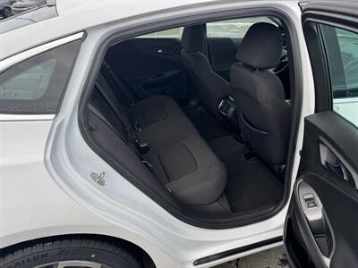 2023 Chevrolet Malibu LT   - Photo 23 - Schoolcraft, MI 49087