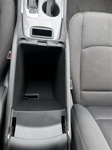 2023 Chevrolet Malibu LT   - Photo 16 - Schoolcraft, MI 49087