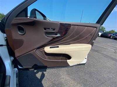 2018 Lexus LS 500h   - Photo 11 - Schoolcraft, MI 49087