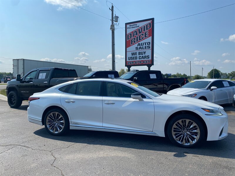 2018 Lexus LS 500h - Photo 1 - Schoolcraft, MI 49087