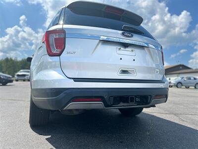 2019 Ford Explorer XLT   - Photo 7 - Schoolcraft, MI 49087