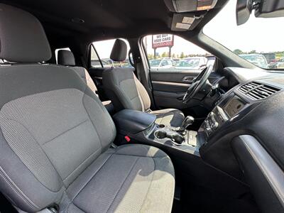 2019 Ford Explorer XLT   - Photo 12 - Schoolcraft, MI 49087