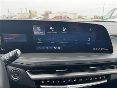 2024 Cadillac XT4 Premium Luxury   - Photo 14 - Schoolcraft, MI 49087