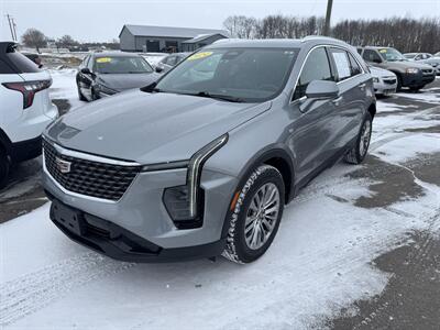 2024 Cadillac XT4 Premium Luxury   - Photo 5 - Schoolcraft, MI 49087