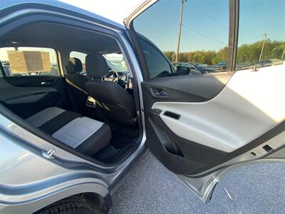 2023 Chevrolet Equinox LS   - Photo 12 - Schoolcraft, MI 49087