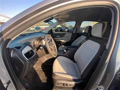 2023 Chevrolet Equinox LS   - Photo 21 - Schoolcraft, MI 49087