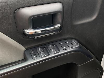 2018 Chevrolet Silverado 1500 Custom   - Photo 21 - Schoolcraft, MI 49087