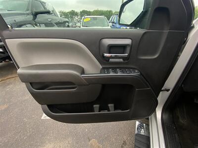 2018 Chevrolet Silverado 1500 Custom   - Photo 20 - Schoolcraft, MI 49087