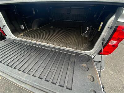 2018 Chevrolet Silverado 1500 Custom   - Photo 15 - Schoolcraft, MI 49087