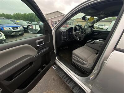 2018 Chevrolet Silverado 1500 Custom   - Photo 19 - Schoolcraft, MI 49087