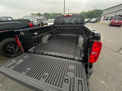 2022 Chevrolet Colorado LT   - Photo 17 - Schoolcraft, MI 49087