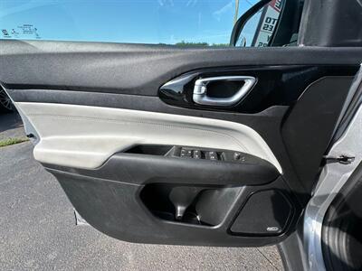 2022 Jeep Compass Limited   - Photo 25 - Schoolcraft, MI 49087
