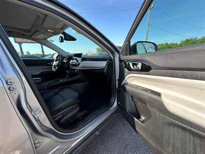 2022 Jeep Compass Limited   - Photo 11 - Schoolcraft, MI 49087