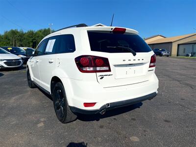 2018 Dodge Journey Crossroad   - Photo 5 - Schoolcraft, MI 49087