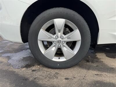 2022 Volvo XC60 B5 Momentum   - Photo 25 - Schoolcraft, MI 49087