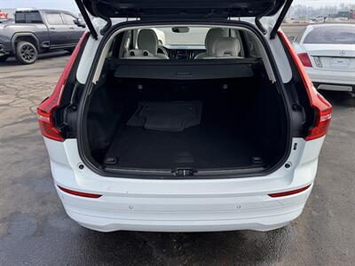 2022 Volvo XC60 B5 Momentum   - Photo 20 - Schoolcraft, MI 49087