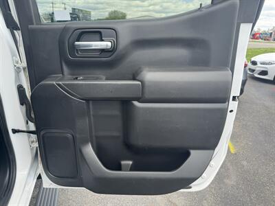 2020 Chevrolet Silverado 1500 Custom   - Photo 21 - Schoolcraft, MI 49087