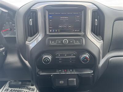 2020 Chevrolet Silverado 1500 Custom   - Photo 13 - Schoolcraft, MI 49087