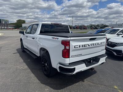 2020 Chevrolet Silverado 1500 Custom   - Photo 2 - Schoolcraft, MI 49087
