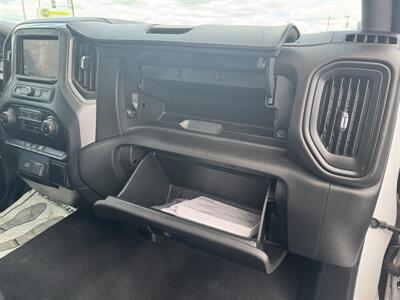 2020 Chevrolet Silverado 1500 Custom   - Photo 26 - Schoolcraft, MI 49087
