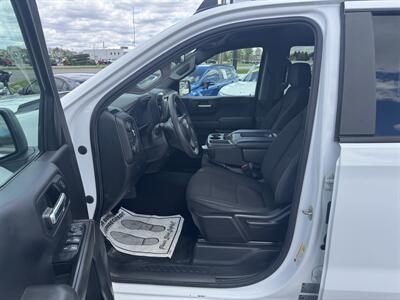2020 Chevrolet Silverado 1500 Custom   - Photo 7 - Schoolcraft, MI 49087
