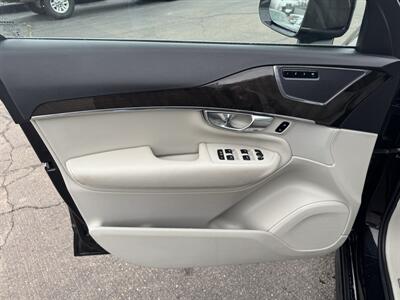 2018 Volvo XC90 T6 Momentum   - Photo 6 - Schoolcraft, MI 49087