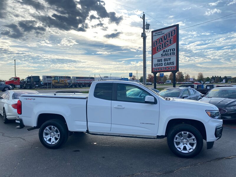 2022 Chevrolet Colorado LT - Photo 1 - Schoolcraft, MI 49087