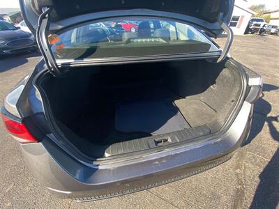 2023 Nissan Sentra SV   - Photo 18 - Schoolcraft, MI 49087