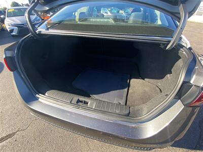 2023 Nissan Sentra SV   - Photo 17 - Schoolcraft, MI 49087