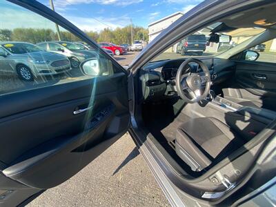 2023 Nissan Sentra SV   - Photo 23 - Schoolcraft, MI 49087
