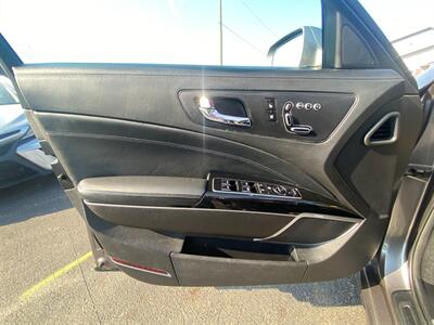 2016 Kia K900 Luxury V6   - Photo 23 - Schoolcraft, MI 49087