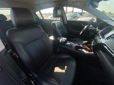 2016 Kia K900 Luxury V6   - Photo 13 - Schoolcraft, MI 49087